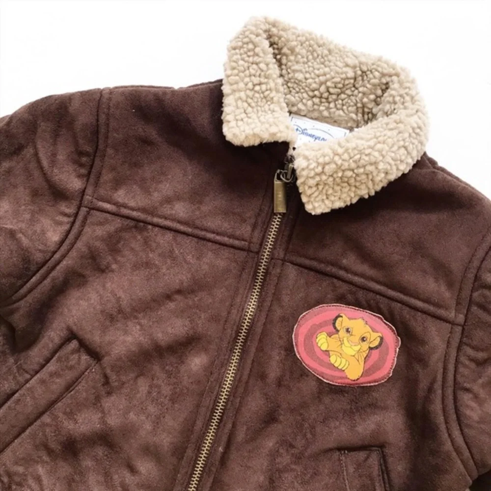 Disneyland resort Paris simba sherpa jacket GUC 2A - Picture 2 of 7